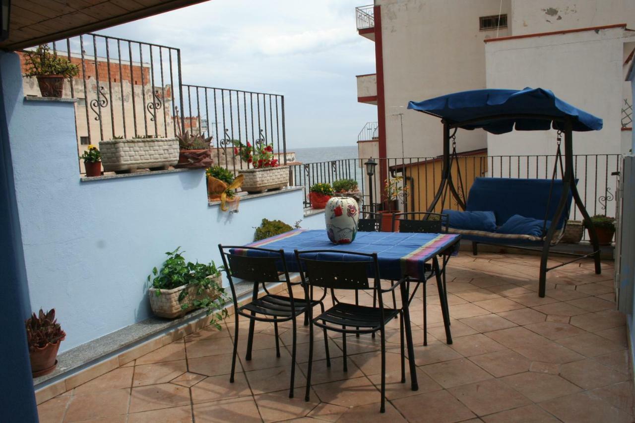 Casa Vacanze Aloha Giardini Naxos Εξωτερικό φωτογραφία